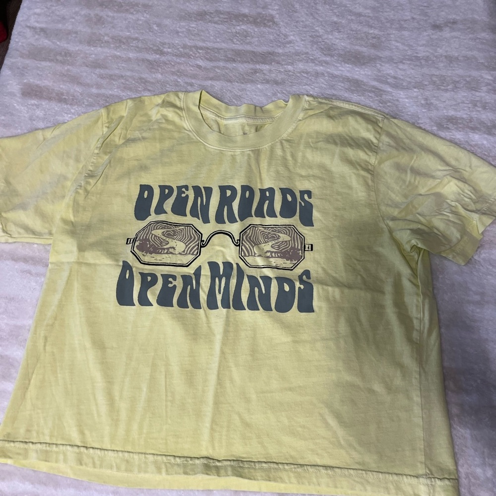 Roark Women's T Shirt Open Roads Boxy Crop Premium Tee S